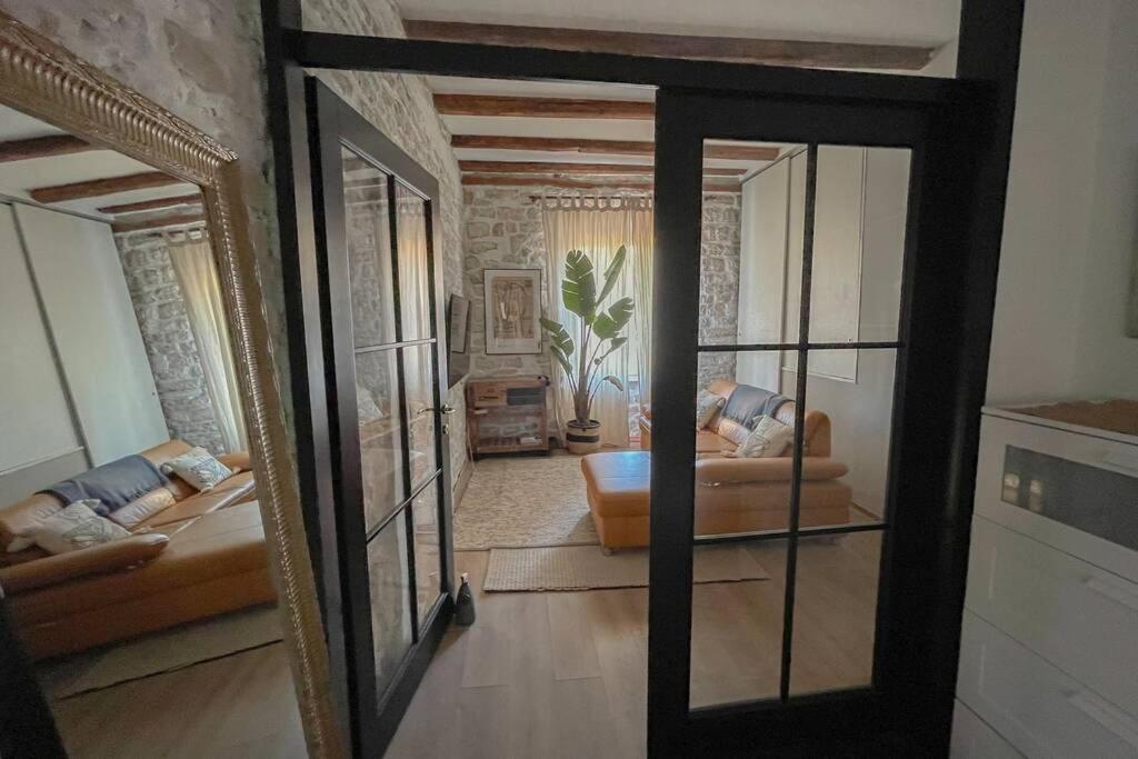 The Bungalow By The Sea In Historic Porec Old City Exterior foto