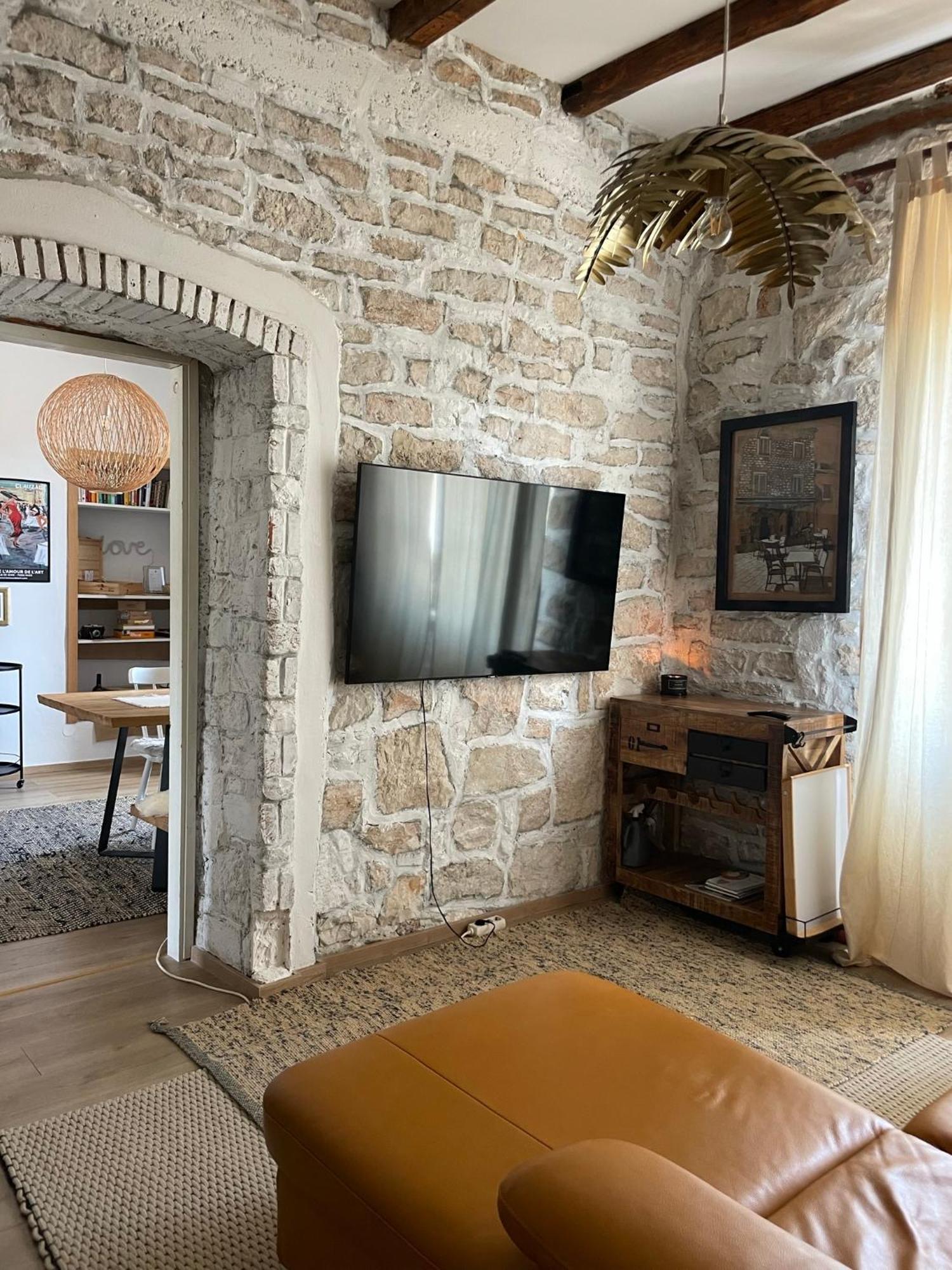 The Bungalow By The Sea In Historic Porec Old City Exterior foto